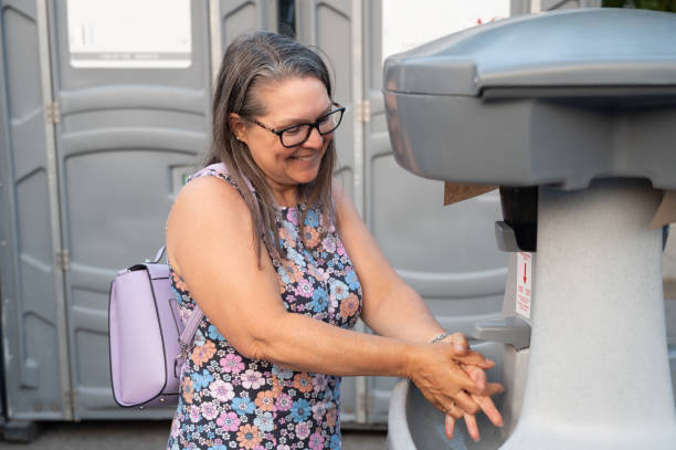 Best High-end porta potty rental  in Sunnyside, WA